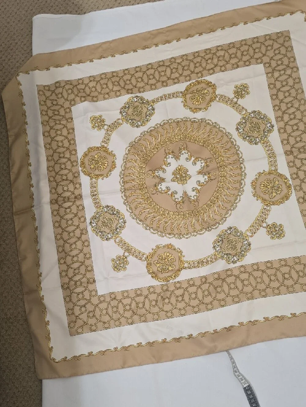 Neutral‎ Chain-Print Scarf Wrap - Beige & White